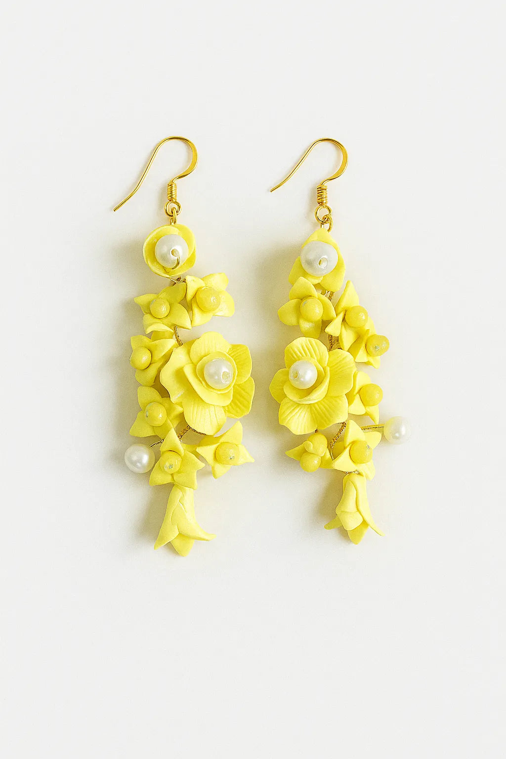 Sunny Bloom Clay & Pearl Earrings – Handcrafted Floral Radiance