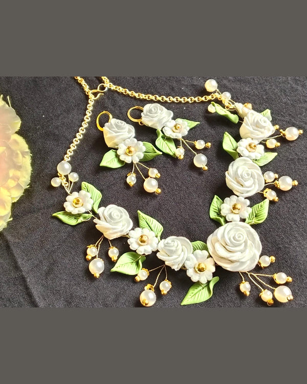 White Rose Garden Handmade Jewelry Set